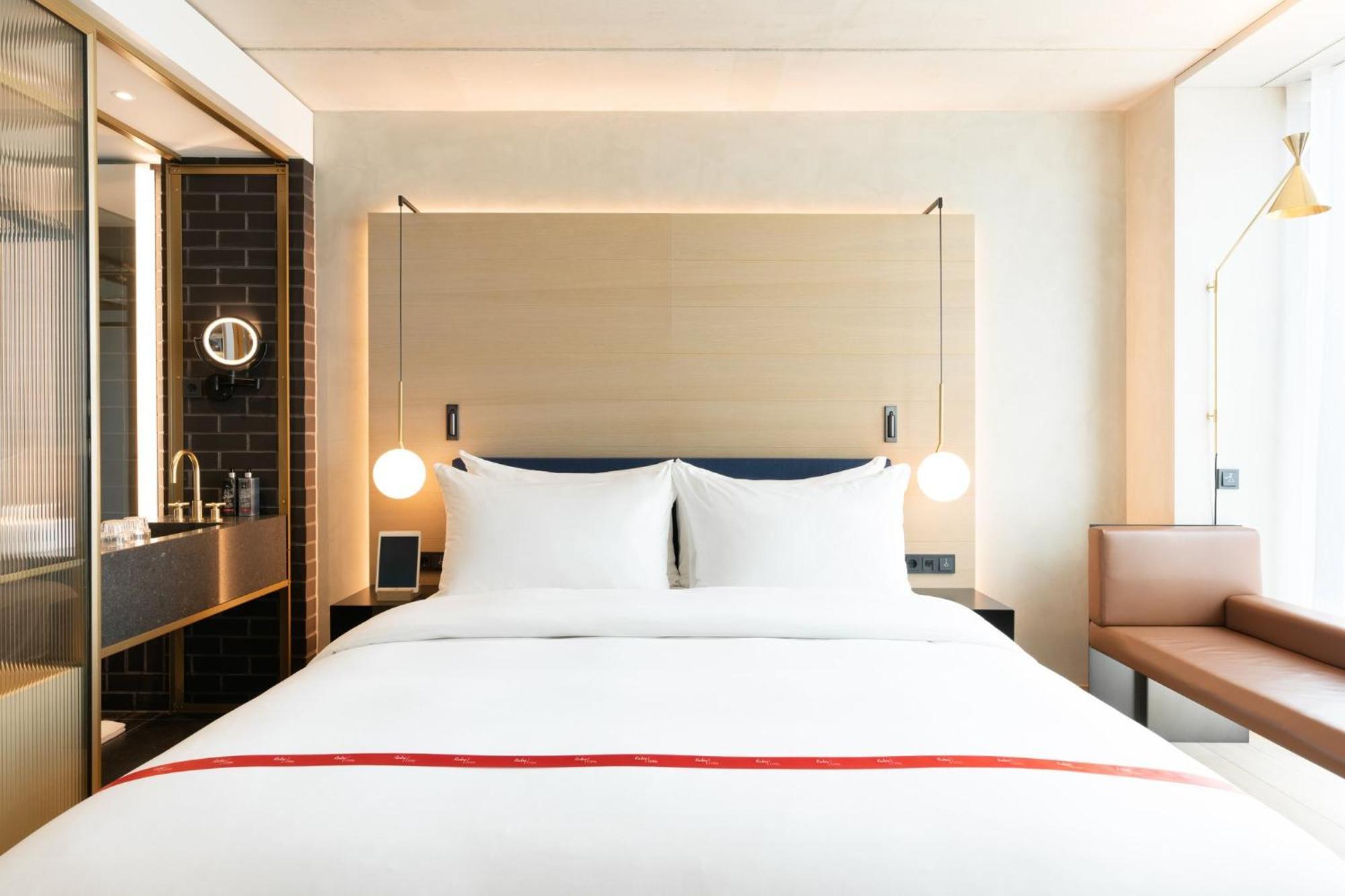 Ruby Emma Hotel Amsterdam Esterno foto