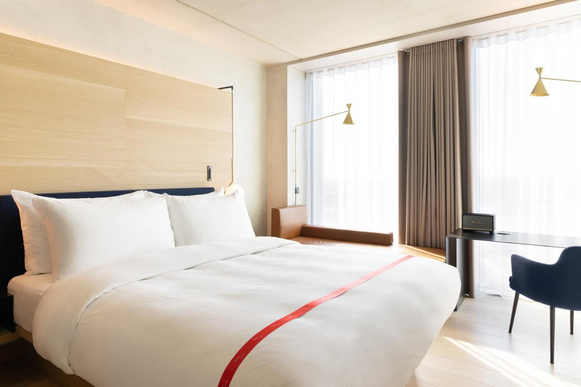 Ruby Emma Hotel Amsterdam Esterno foto