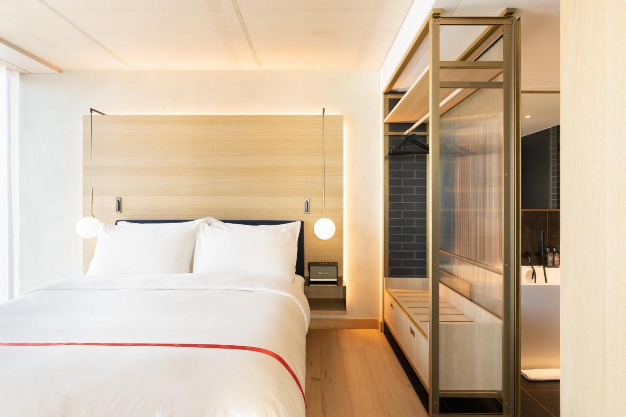 Ruby Emma Hotel Amsterdam Esterno foto